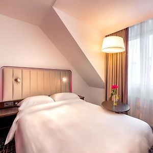 Small Single Room
